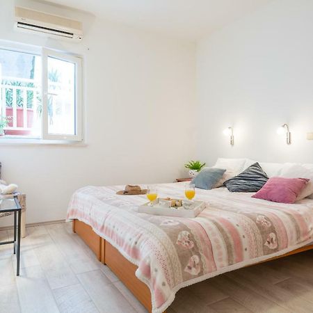 Lily'S Apartments Dubrovnik Luaran gambar